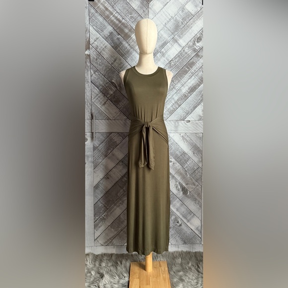 MICHAEL STARS REVOLVE NWT Tie Front Maxi Dress💚 - Picture 6 of 12